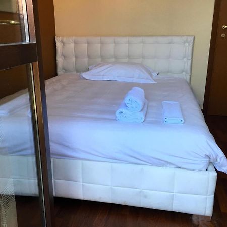 Rutilia22 Bed and Breakfast Milano Exteriör bild